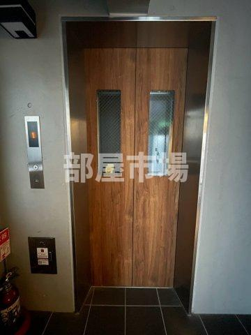 リベルテ浅草のその他共用部分|エレベ—タ