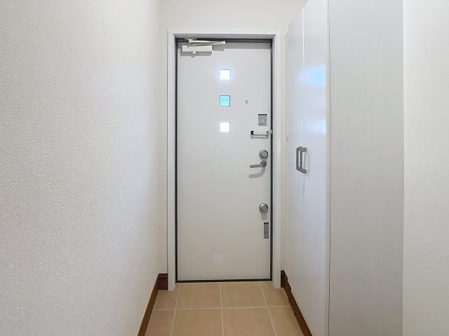 アークブリスの玄関