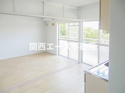 【居間・リビング】 | ビレッジハウス柏原
