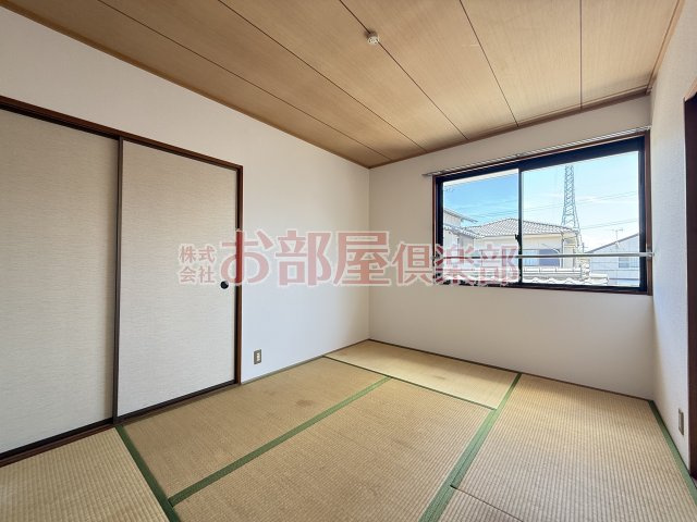 アーバンライフ津福の和室|柔らかい畳が心地よい和室