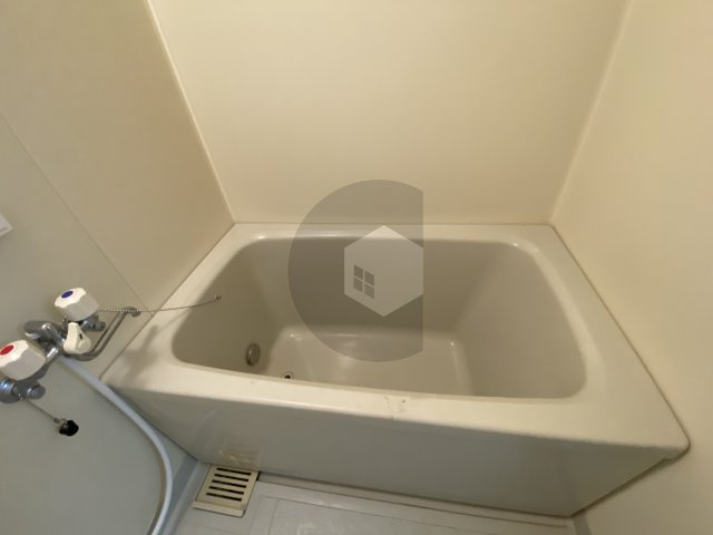 第5大原マンションの浴室