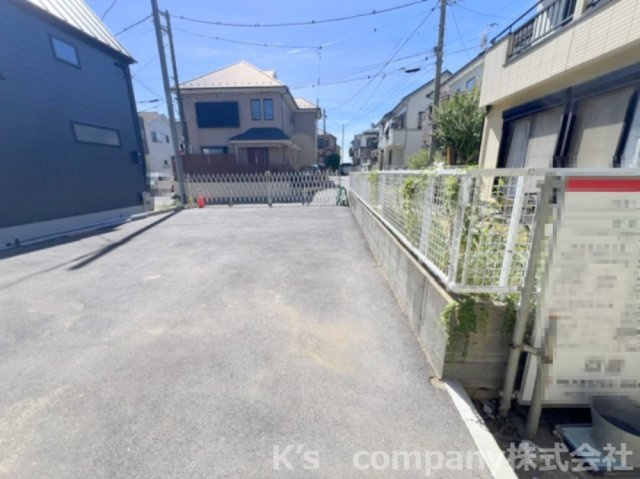 ◎茅ヶ崎市松浪1丁目　新築戸建　A棟の前面道路含む現地写真|2026.8.8撮影◇