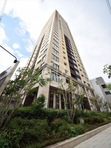 アルグラッドザタワー心斎橋の外観|アルグラッドザタワー心斎橋　圧倒的存在感