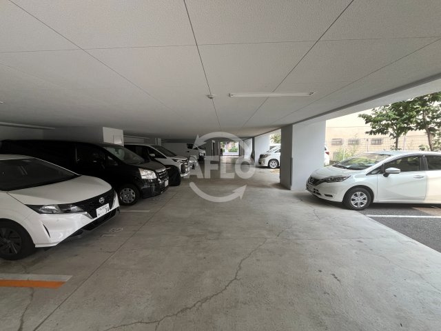グランドゥール敷津の駐車場|グランドゥール敷津　駐車場