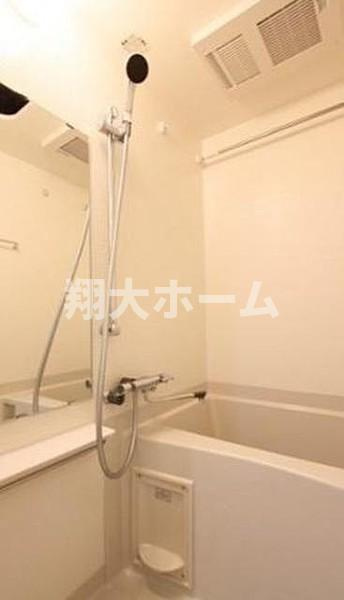 ＲＥＡＬＩＺＥ押上の浴室