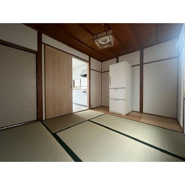 霞ヶ丘4丁目戸建の和室