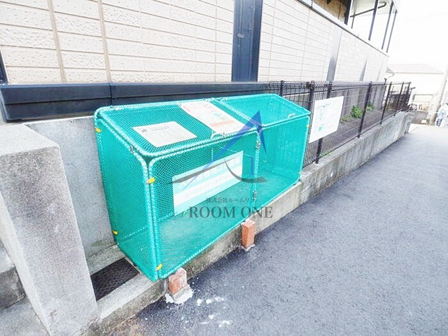 ルミエール菊名のその他共用部分|敷地内ごみ置き場です。