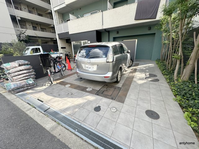 CITY SPIRE日本橋高津　仲介手数料無料の駐車場
