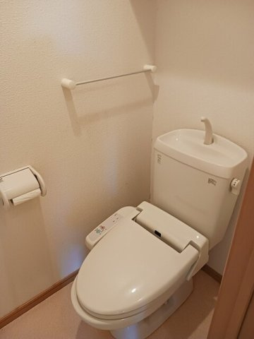 【トイレ】 | クレメントＣ | 清潔感のあるトイレです