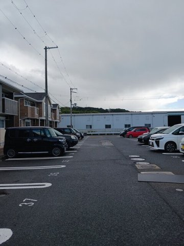 【駐車場】 | クレメントＣ | 駐車場完備です