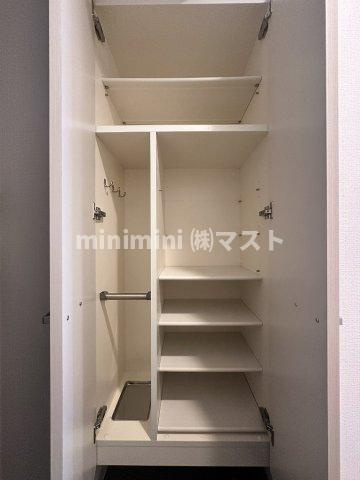 エスリード梅田西第5の収納