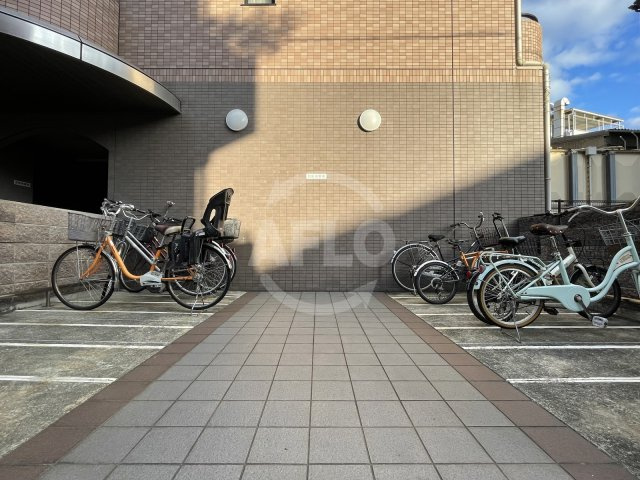 フラット野田3(野田小学校)のその他共用部分|フラット野田3　駐輪場
