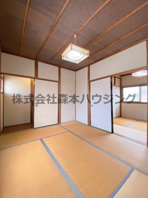 【和室】 | 　寝屋川市錦町21テラスハウス | 使い勝手の良い和室です
2階
