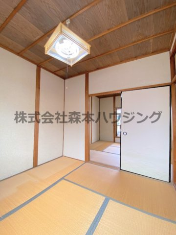 【和室】 | 　寝屋川市錦町21テラスハウス | 趣のある和室です
2階