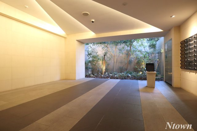 【ロビー】 | Palazzo Speciale | 建物の内部です