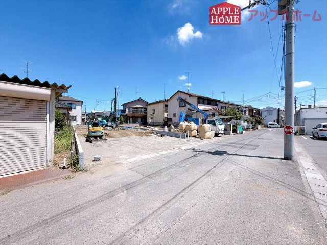 [新築住宅] 羽生市西 4期 全2棟の前面道路含む現地写真