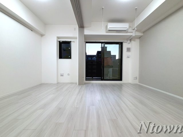 【その他】 | メイクス矢場町Ⅱ | こちらのリビングで趣味の時間をお楽しみください