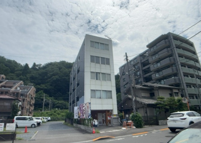 【外観】 | 高尾町事業用 | 販売されている全ての土地が、宅地用の土地であるとは限りません。都市計画法に基づき、基本的に住宅を建てることができるのは土地計画区であることに加え、市街化区域として定められている地域のみとなっています。