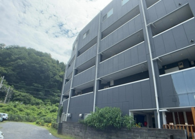 【外観】 | 高尾町事業用 | 家を建てる前提で土地を探している場合、地盤の丈夫さは譲れない条件の一つです。地盤が脆弱だと追加工事が必要となります。また、過去に地盤沈下や液状化現象を起こした土地は、できるだけ避けた方がいいでしょう。