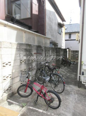 自転車駐輪可能