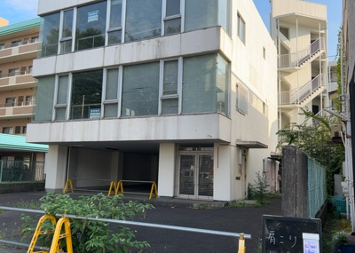 【外観】 | 富士見事業用 | 人が暮らすうえで日光は大切な要素となります。日当たりの良さは譲れないポイントですね。併せて近くに大きな建築物の建築予定がないか、あるいはそれが可能な土地が近くにないか事前に確認することもお勧めします。