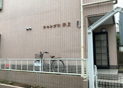 【外観】 | シャンプル井上 | 土地の形が極端に長細かったり、狭小地、あるいは道路との高低差がある傾斜地だった場合、後々売ろうとしても買い手がつかない場合もあります。後々、売却することになった時に価値の下がらない土地を選びましょう。