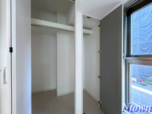 【収納】 | FIRST RESIDENCE SAKAE(ファーストレジデンス栄) | 収納のためのスペースです