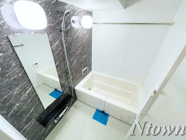 【浴室】 | FIRST RESIDENCE SAKAE(ファーストレジデンス栄) | お風呂です