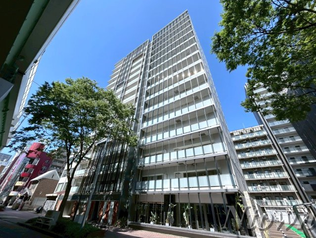 【外観】 | FIRST RESIDENCE SAKAE(ファーストレジデンス栄) | 建物外観を気になさる方へ、見た目の良い物件です