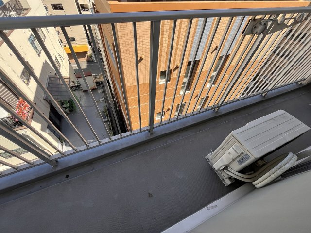 神戸市中央区下山手通５丁目の賃貸マンションのバルコニー