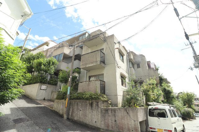 芦屋市東山町の賃貸マンション