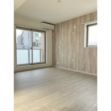 神戸市東灘区田中町３丁目の賃貸マンションの居間・リビング