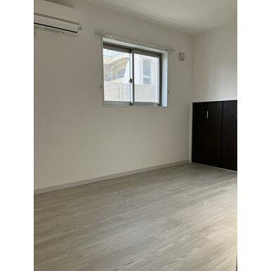 神戸市東灘区田中町３丁目の賃貸マンションの居間・リビング