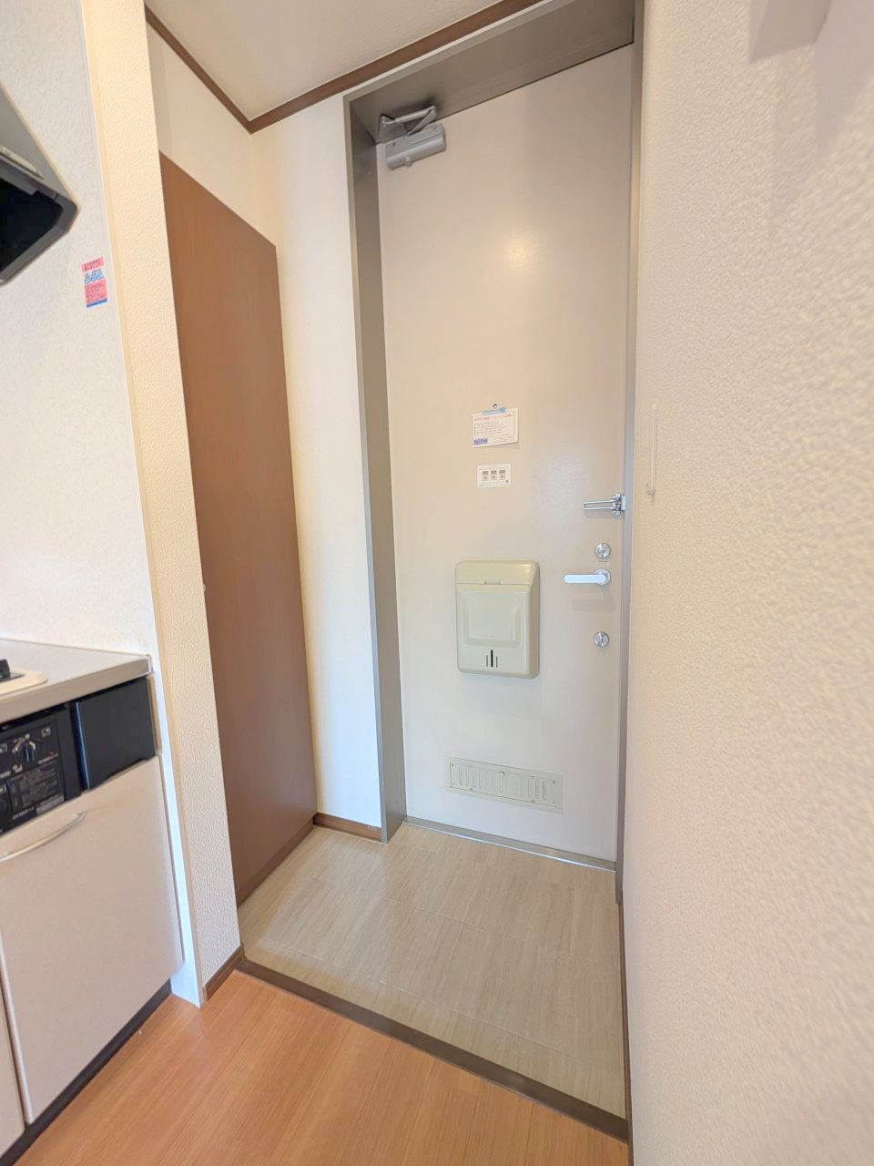 シャトー　リヴィエールの玄関