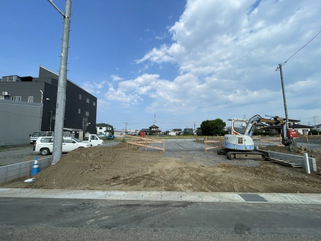 新築戸建・新築建売　太田市新田上江田町第2　綿打小学校・綿打中学校の駐車場