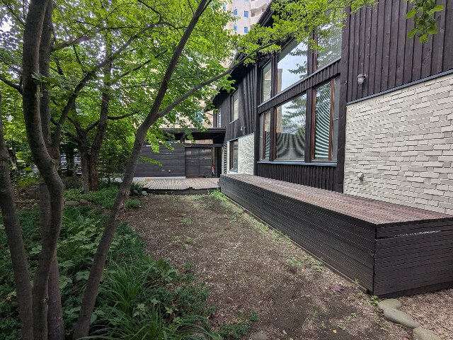 札幌市中央区北三条西３０丁目の一戸建て