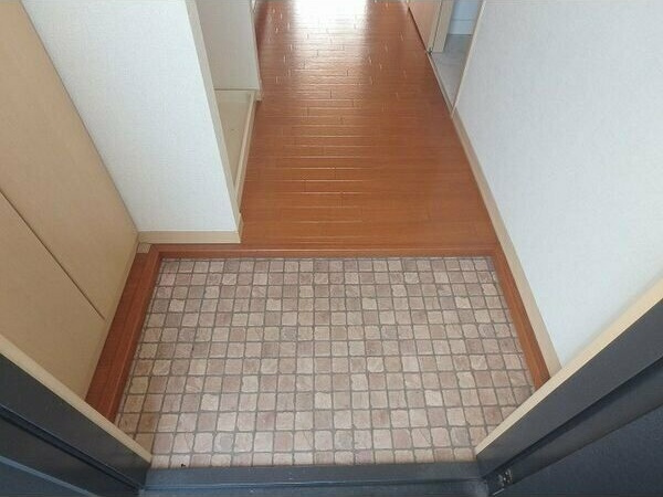 サニーコートふくはらの玄関