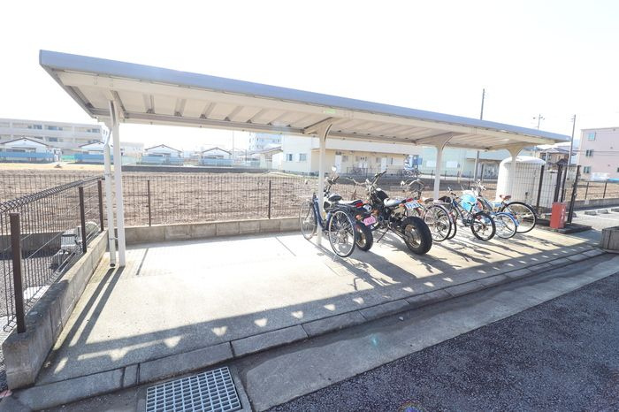 アークトゥルスのその他共用部分|駐輪場です