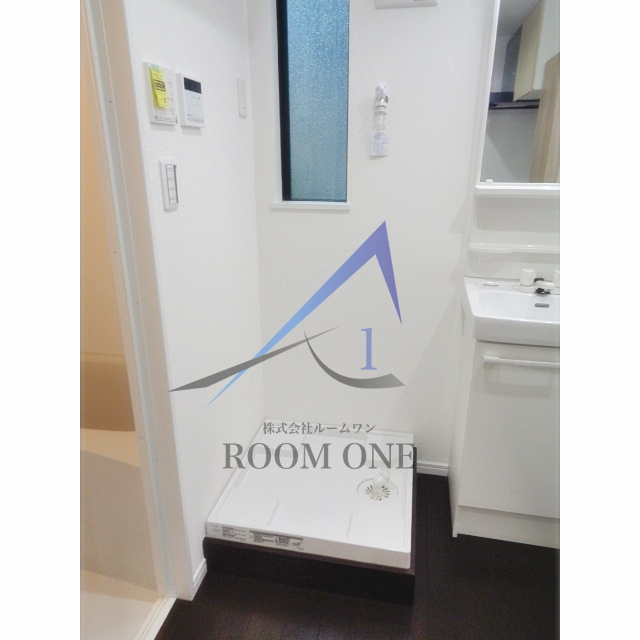 カノン中野坂上弐番館の設備|洗濯機置き場です。