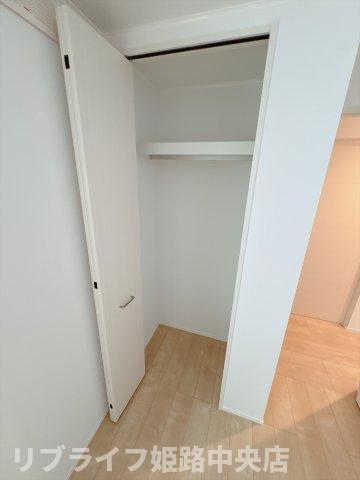 野里東町戸建の収納