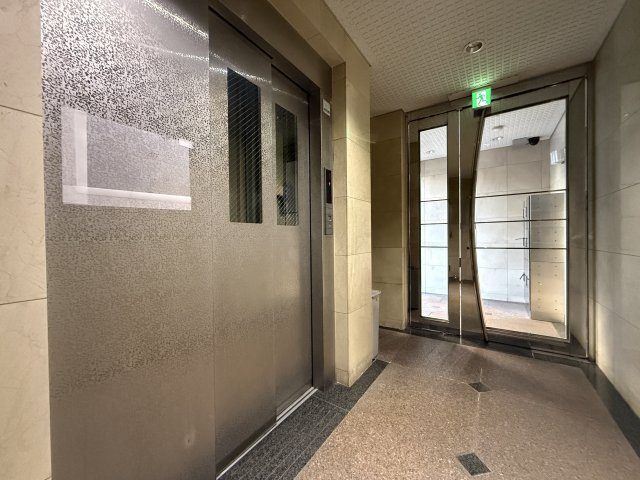 エスペランサあびこのエントランス