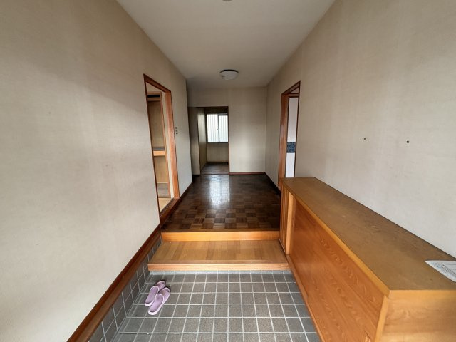 生駒郡平群町梨本戸建ての玄関