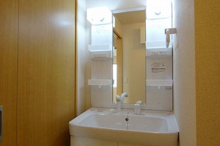 ウィット 水戸の洗面所|コンパクトで使いやすい洗面所