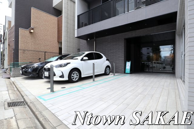 【駐車場】 | メイクス上前津Ⅱ | 駐車場です