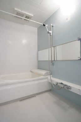 クレール18の浴室|浴室乾燥機　追焚機能付給湯