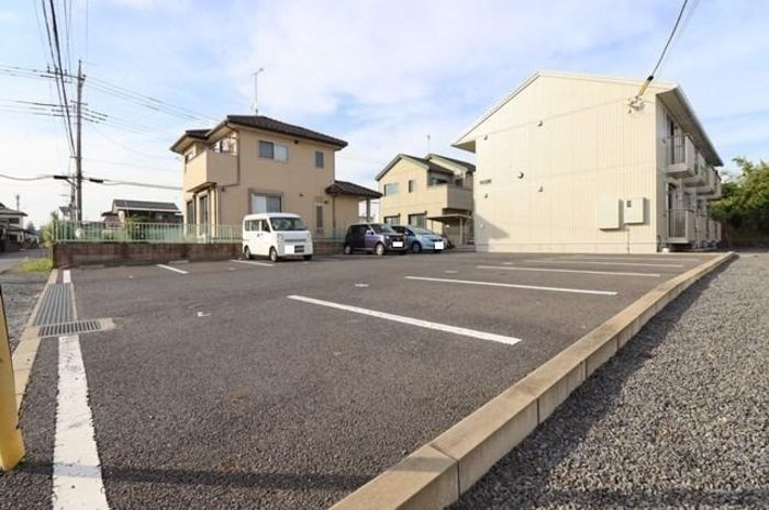クオーレの駐車場|カースペースがあります