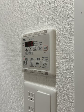 【玄関】セレニテ神戸駅前アリエ