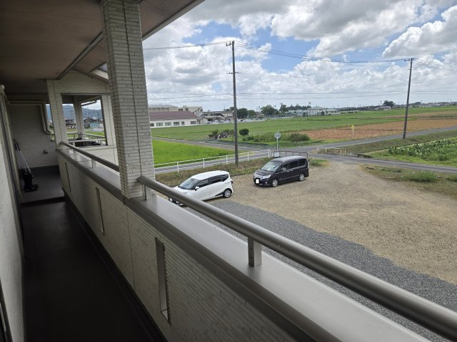 揖斐川町上野のバルコニー