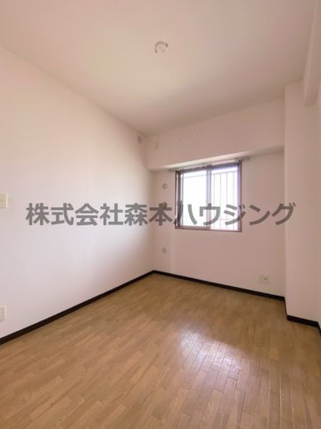 【洋室】 | 　サザンクロス | 使いやすい洋室です