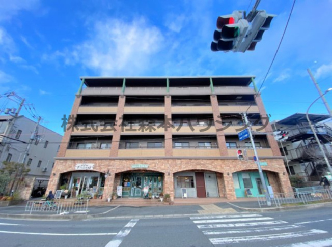 【外観】 | 　サザンクロス | 建物外観を気になさる方へ、見た目の良い物件です